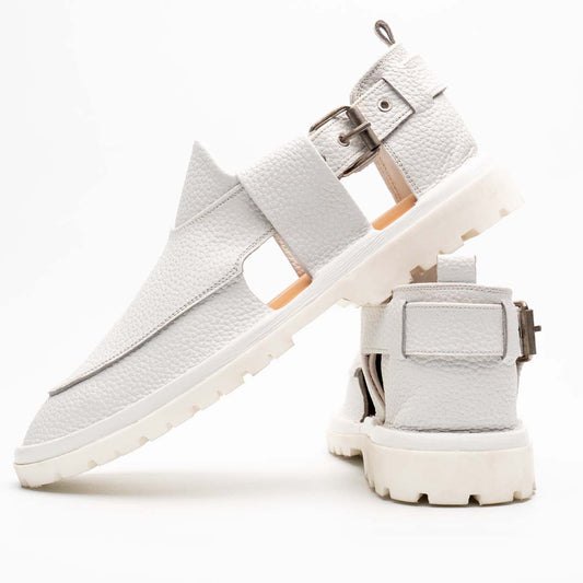 White handmade jeans chappal — premium leather, Upstreet Co