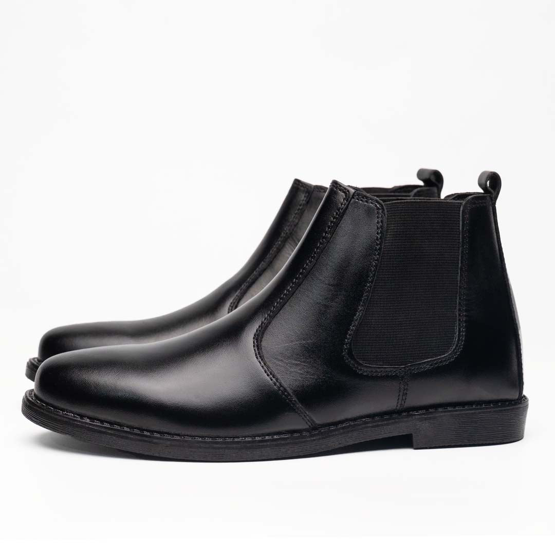 Black Leather Premium Chelsea Boots - US0031