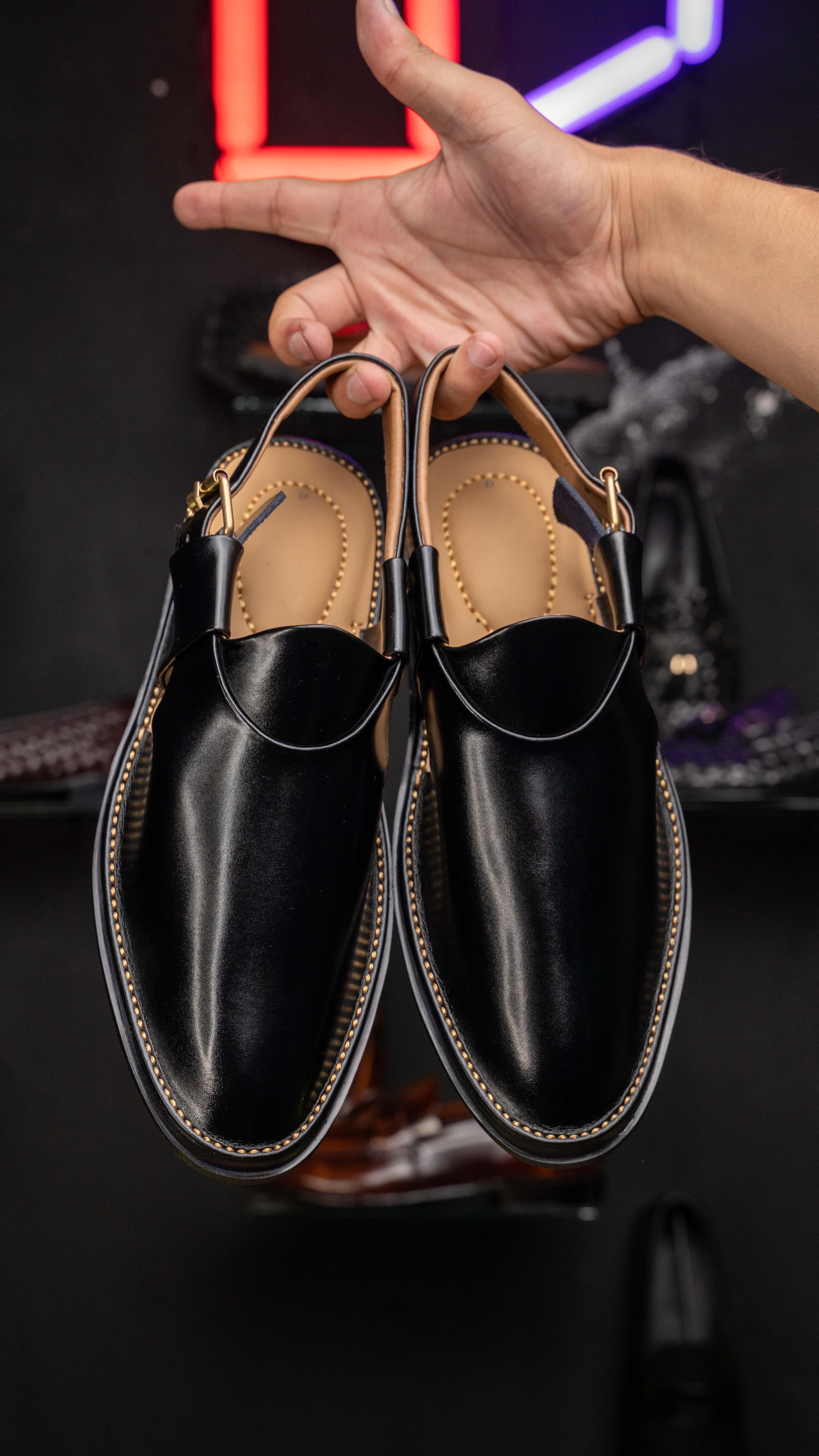 Black Peshawari Jeans Chappal - Upstreet Co