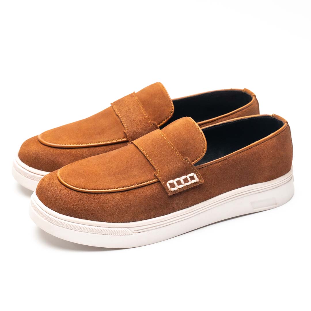 Luxury Suede sneakers Camel - US0036